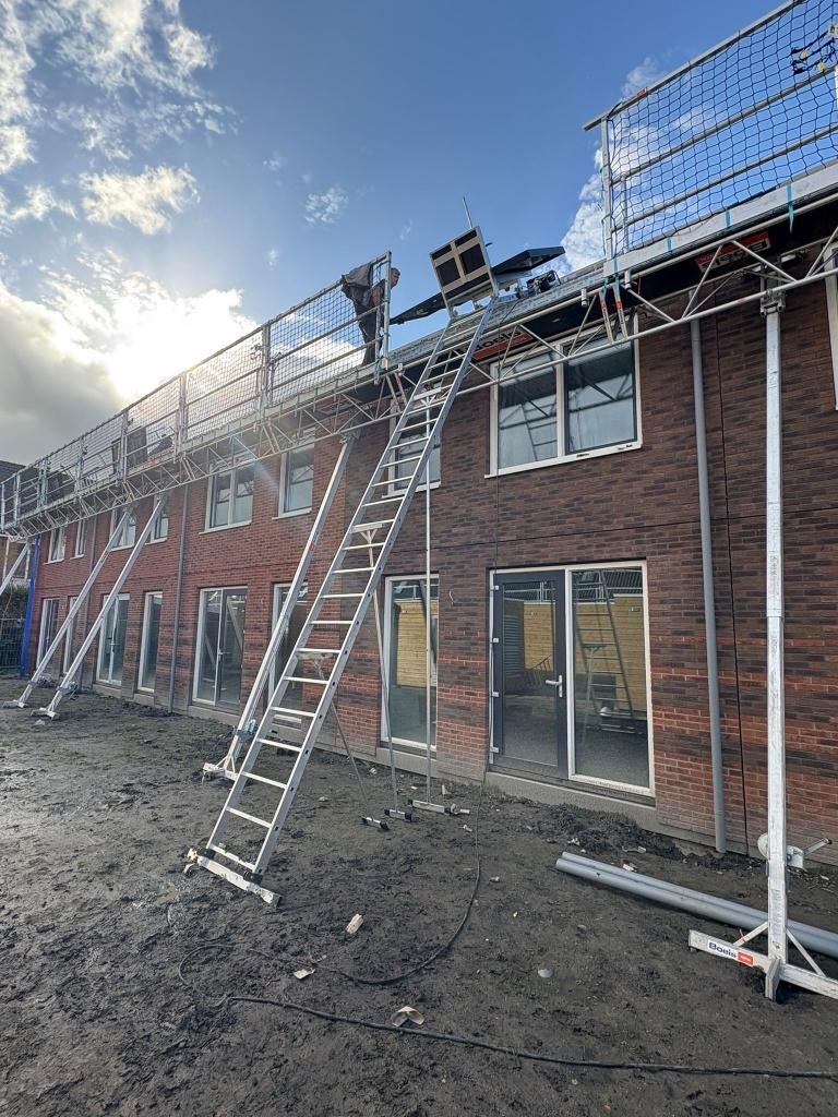 Roof-Topper ladderlift / solarlift / pannenlift - lengte 12m, Doe-het-zelf en Verbouw, Bouwliften, Nieuw, Bouwlift, Ophalen of Verzenden