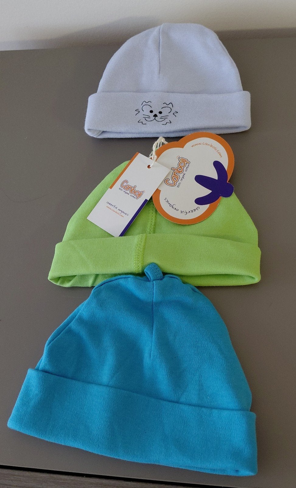 Set van 3 baby mutsjes - Nieuw 0 tot 3mnd., Maat 50, Jongetje of Meisje, Nieuw, Ophalen of Verzenden
