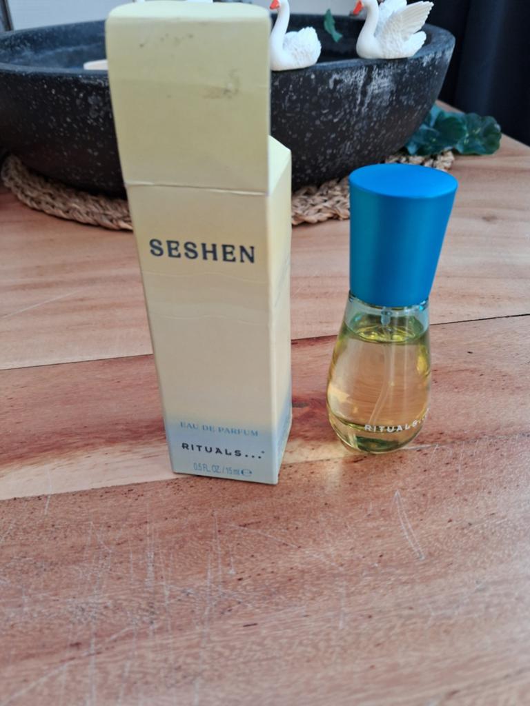 Rituals dames parfum  15ml  1 keer gebruikt, Ophalen, Zo goed als nieuw