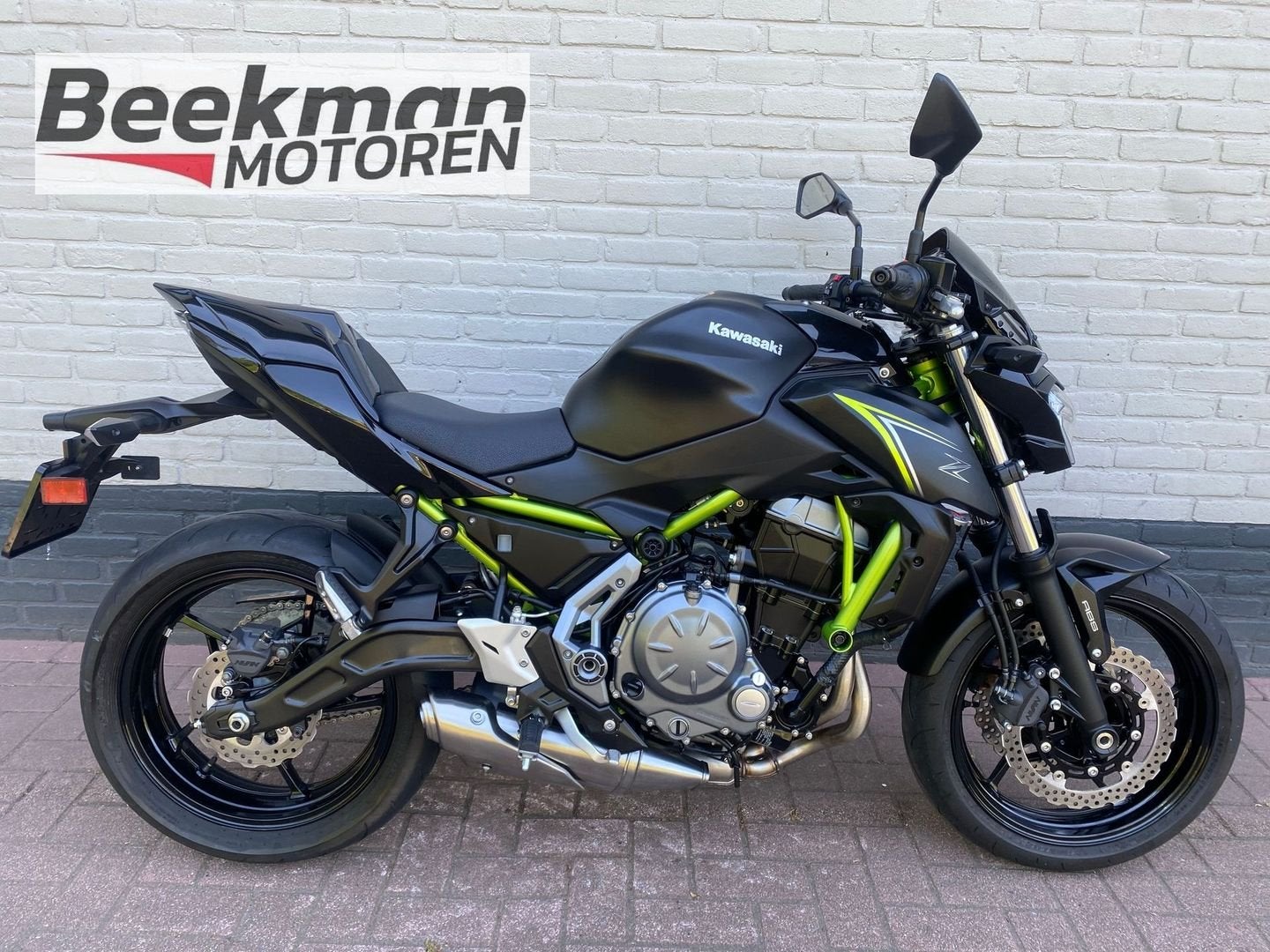 KAWASAKI Z650 (bj 2018) 2,489 km z 650 NL, Motoren, 2 cilinders, Bedrijf, Onbekend, KAWASAKI