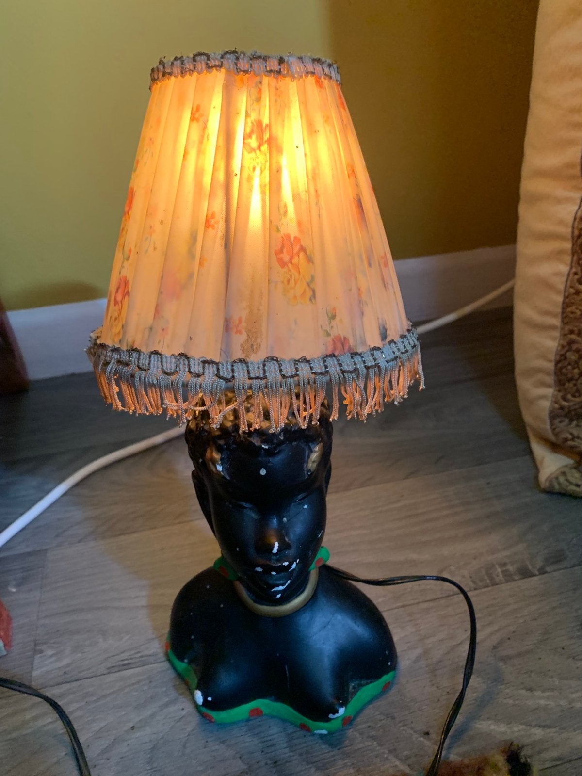 Vintage fraaie afrikaanse dame met lampenkap, Ophalen of Verzenden, Zo goed als nieuw, Vintage