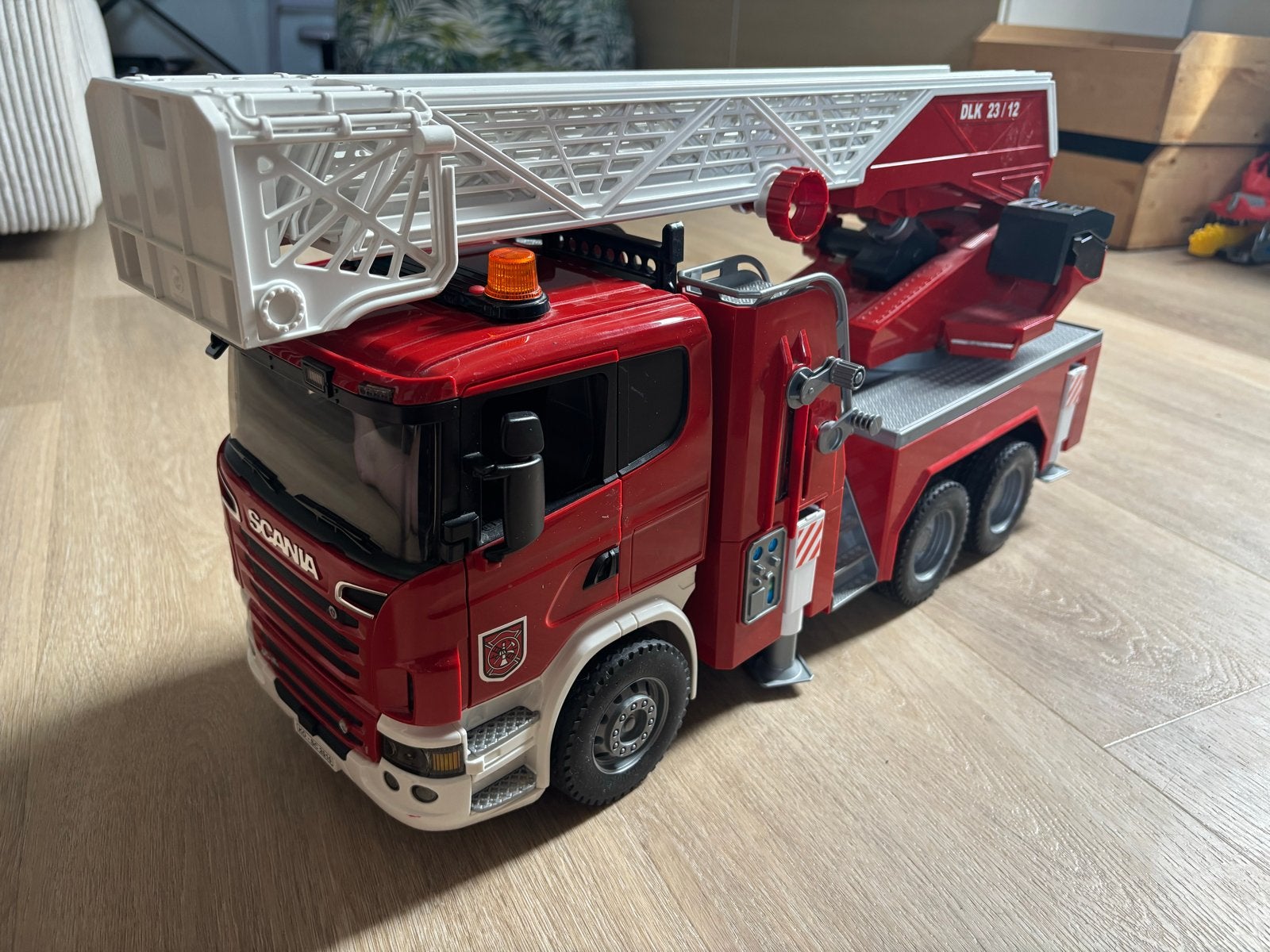 Bruder Scania brandweerwagen, Ophalen, Gebruikt