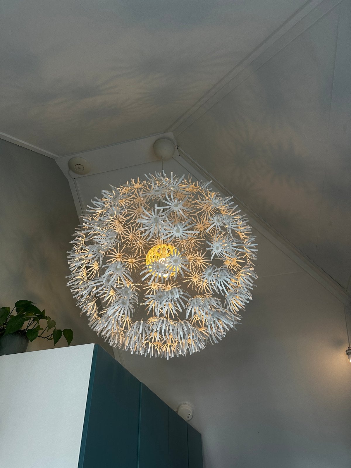 IKEA PS Maskros Hanglamp XL collectors item design, Ophalen of Verzenden, Gebruikt, Kunststof, E27 (groot)