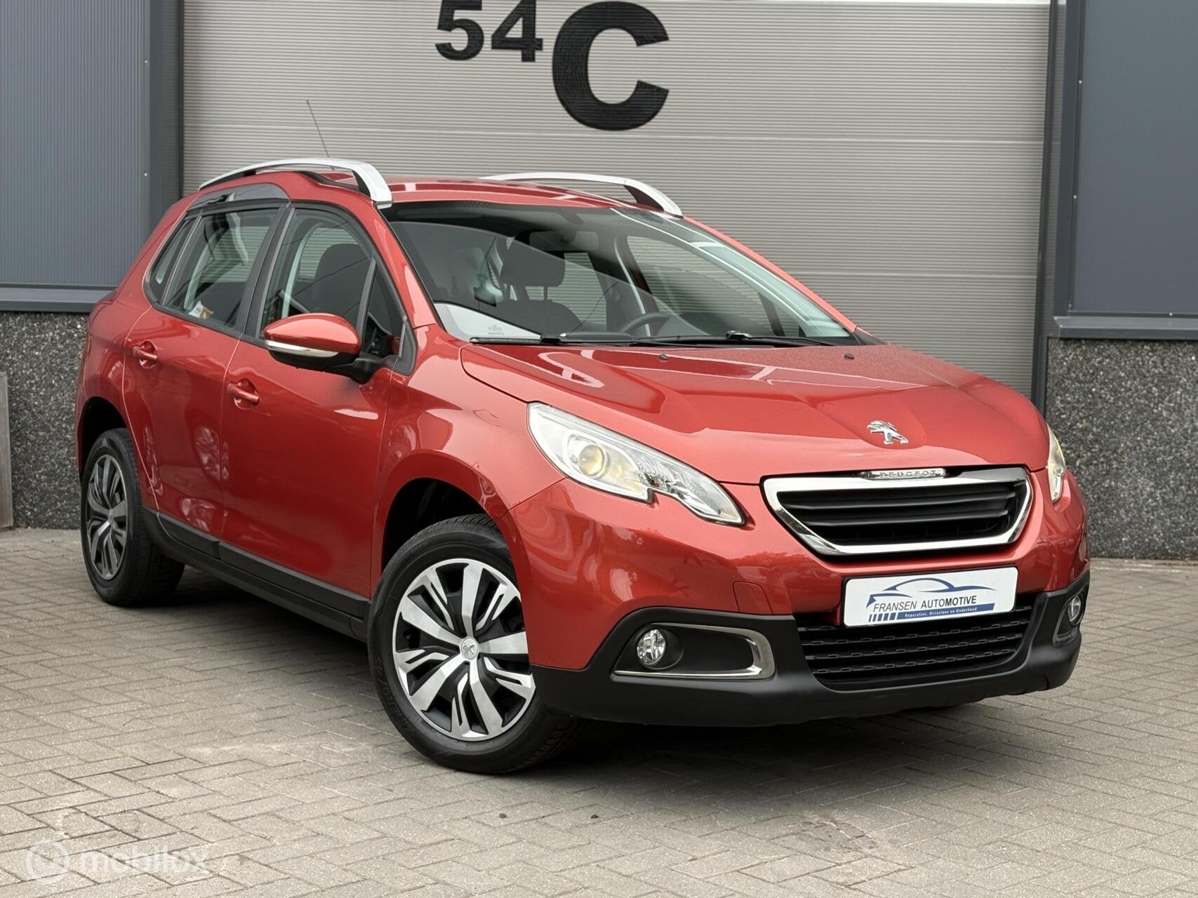 Peugeot 2008 1.6 vti Automaat zeer nette auto ! airco/Cruise, Auto's, Stof, Gebruikt, Zwart, Bedrijf
