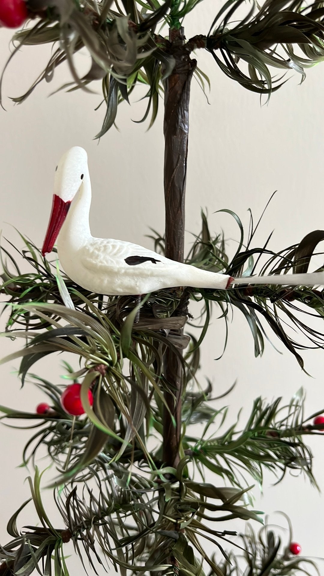 Antieke Ooievaar op klip. Jaren 1910/1920., Diversen, Kerst, Ophalen of Verzenden