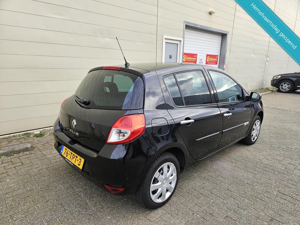 Renault Clio 1.2 Collection, Voorwielaandrijving, Euro 5, Gebruikt, 4 cilinders