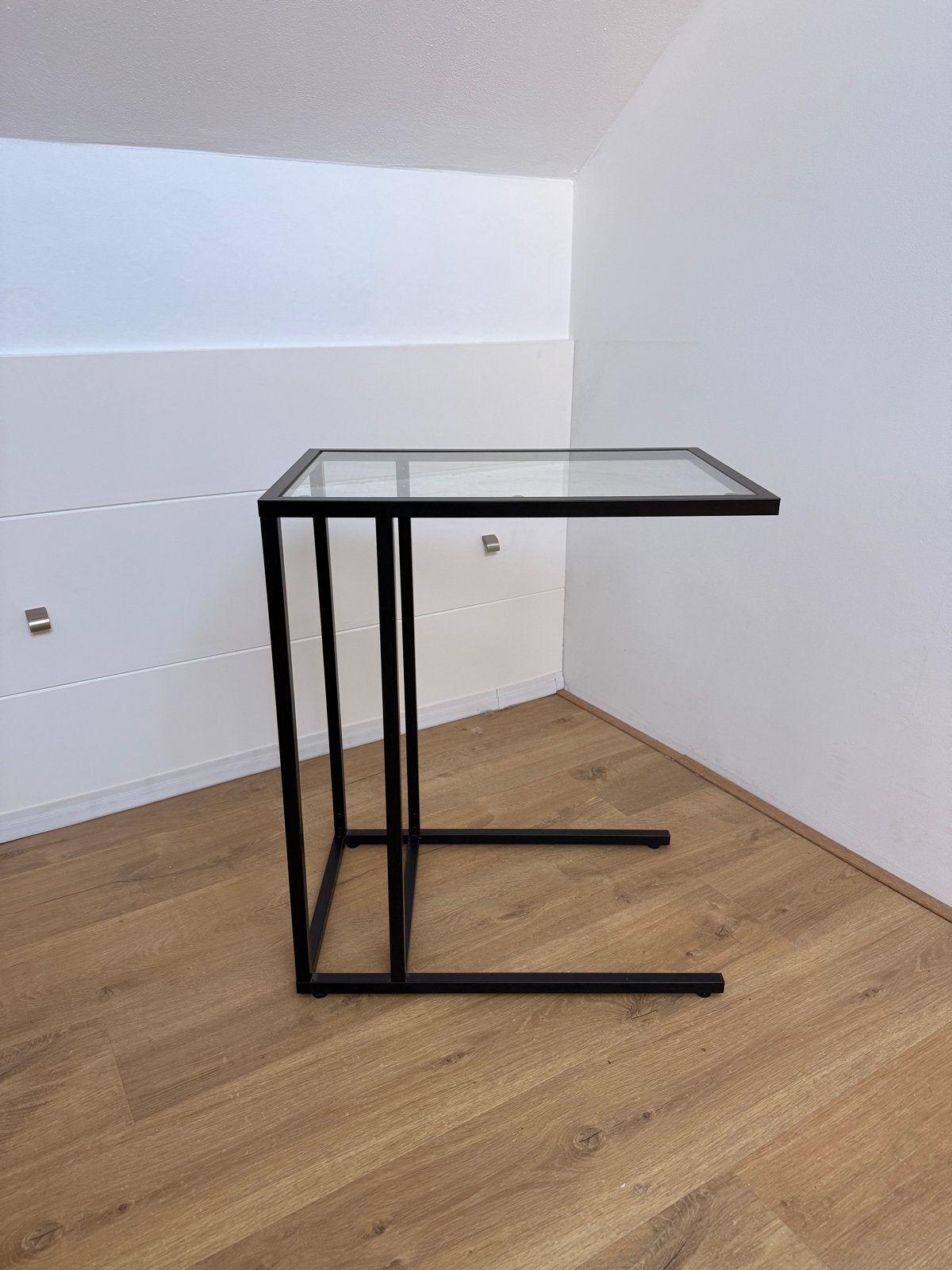 IKEA VITTSJÖ Laptophouder / bijzettafel zwart/glas, Ophalen, 55 tot 75 cm, 60 cm of meer, Rechthoekig