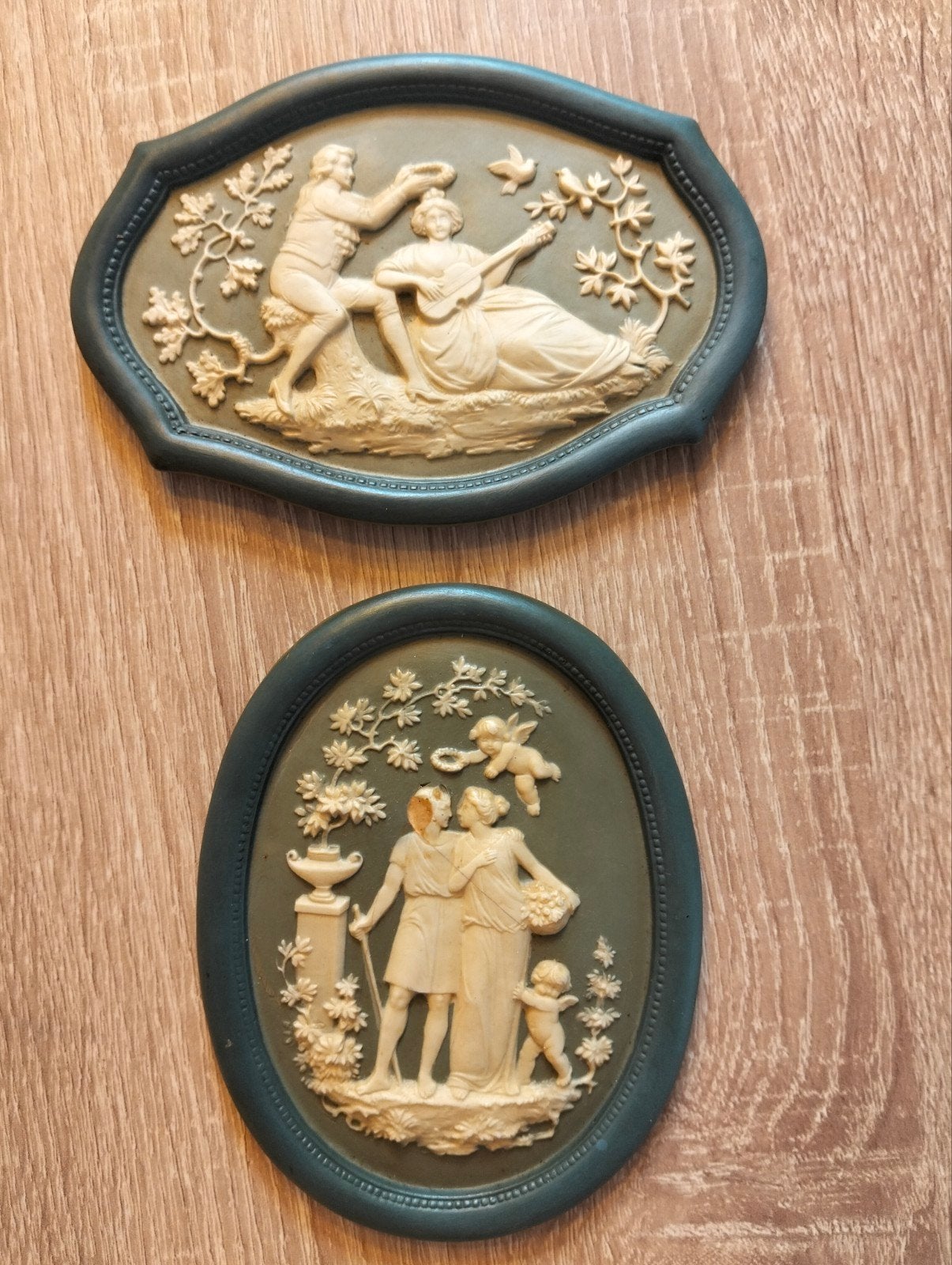Vintage Wedgwood achtige Plaques - Set van 2, Ophalen of Verzenden