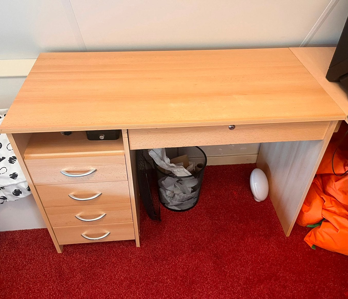 Kinder bureau, Ophalen, Gebruikt