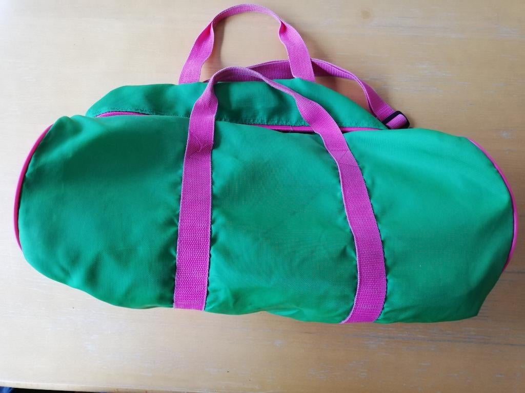 Diverse tassen handtassen, Sieraden, Tassen en Uiterlijk, Tassen | Damestassen, Ophalen of Verzenden, Zo goed als nieuw, Overige kleuren