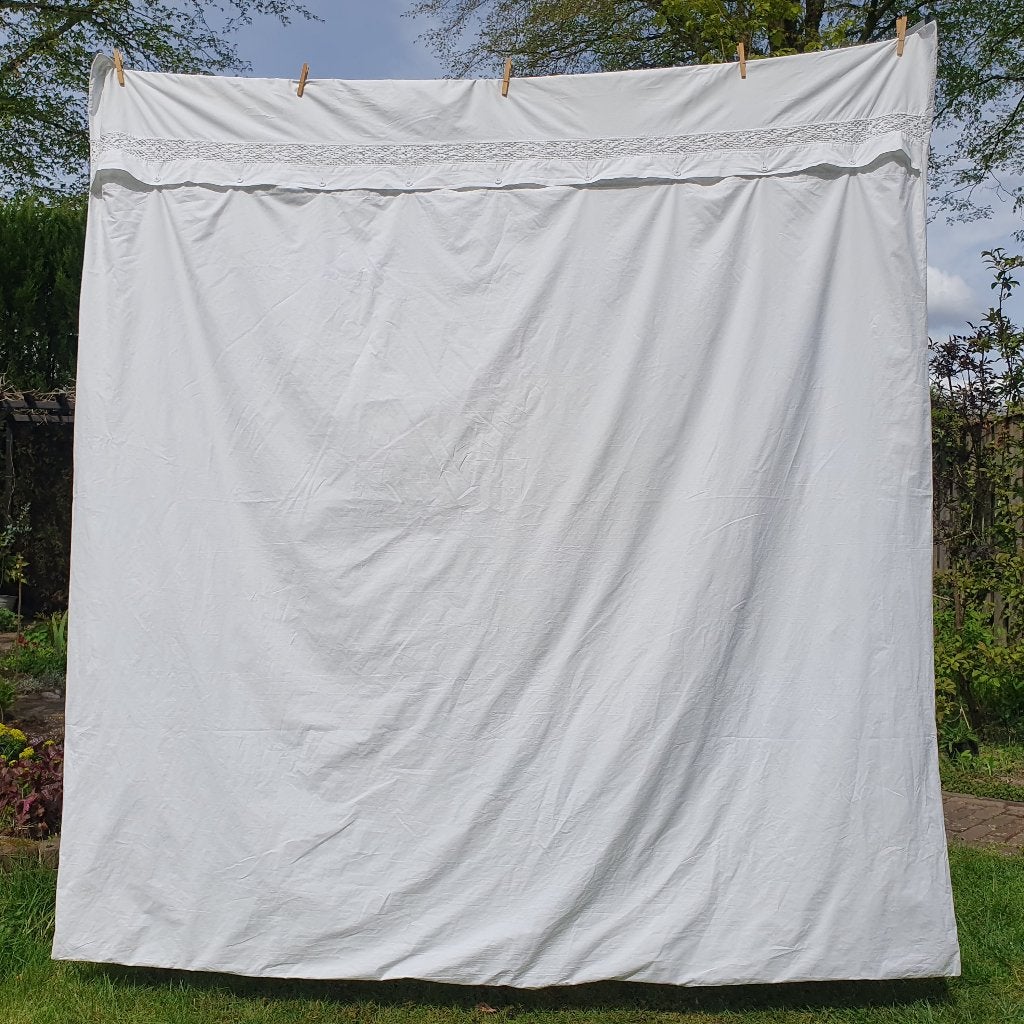 Mooie witte dekbedovertrek set met kant van Ikea, zgan, Verzenden, Wit, Dekbedovertrek, Tweepersoons