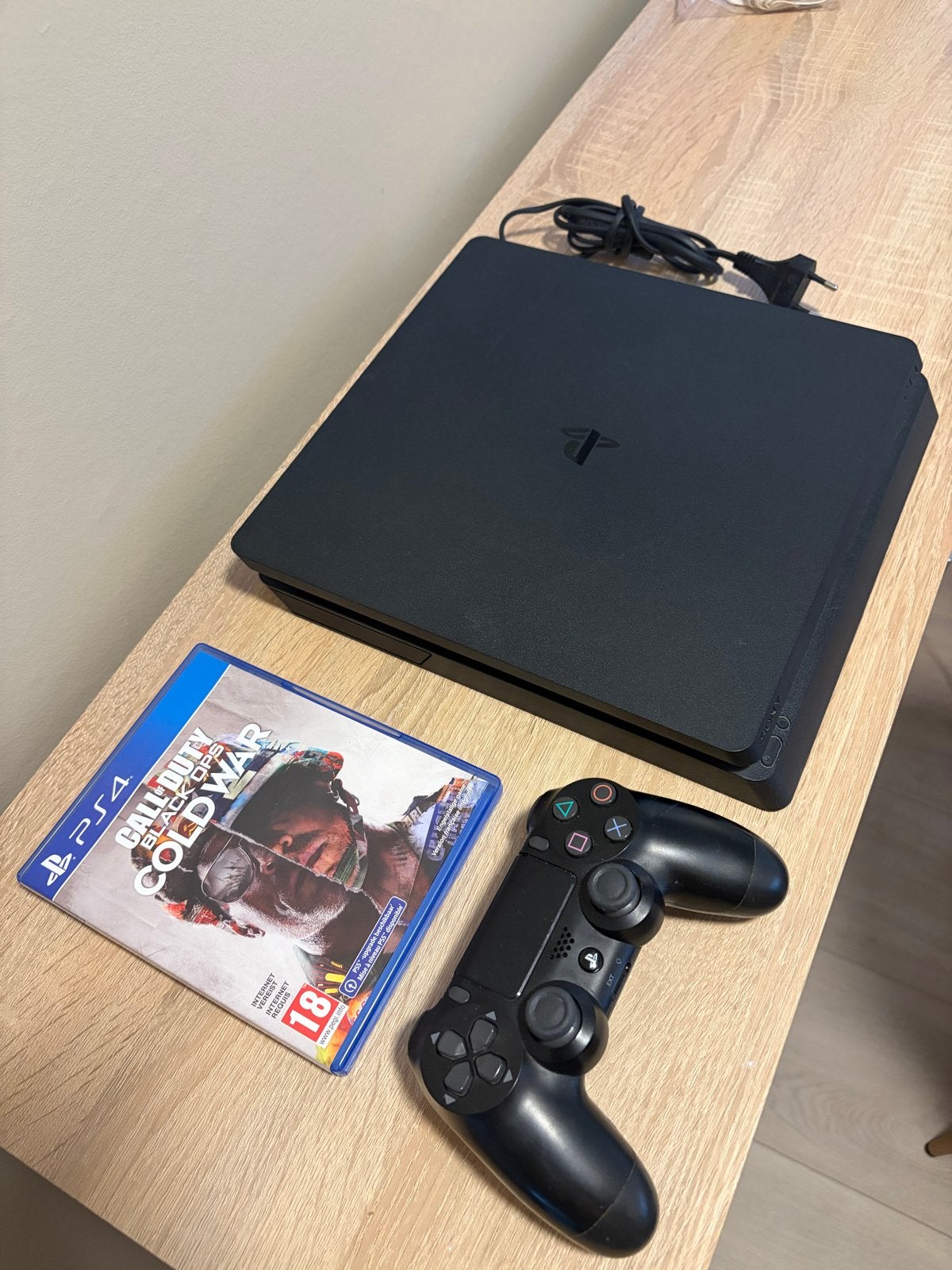 PlayStation 4 500GB met controller en Call of Duty cold war, Ophalen of Verzenden, Met 1 controller, Slim, 500 GB