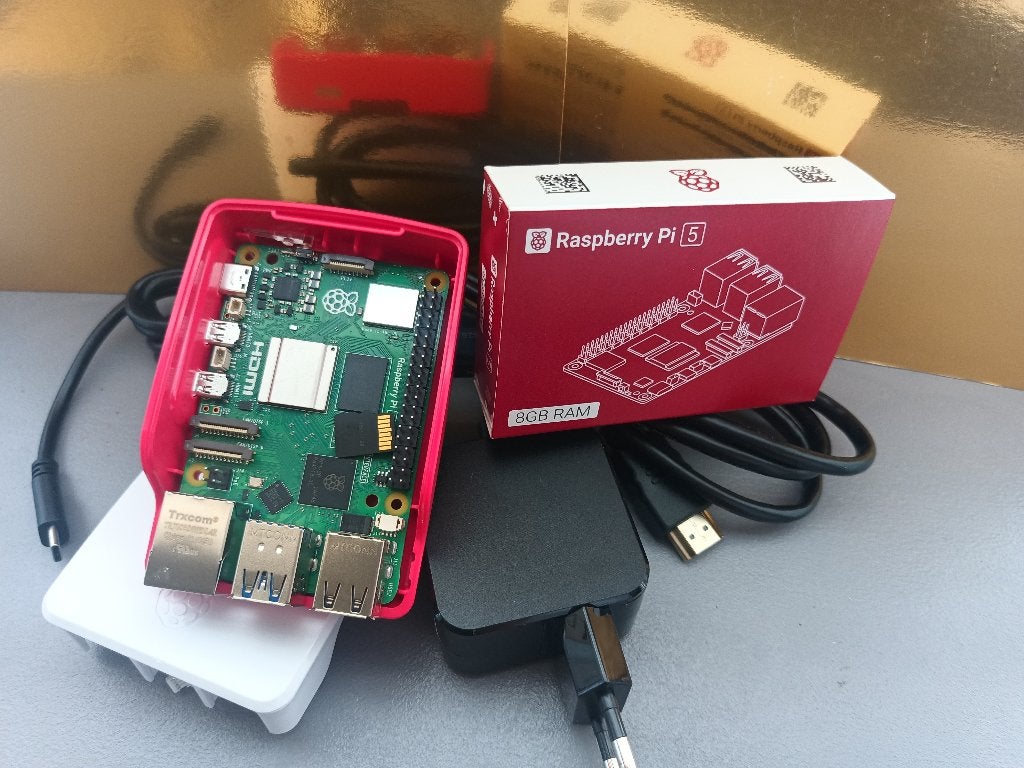 Raspberry PI5, 8GB 'Starters' Set, Verzenden, DDR4, Raspberry PI5 Set, Overige typen