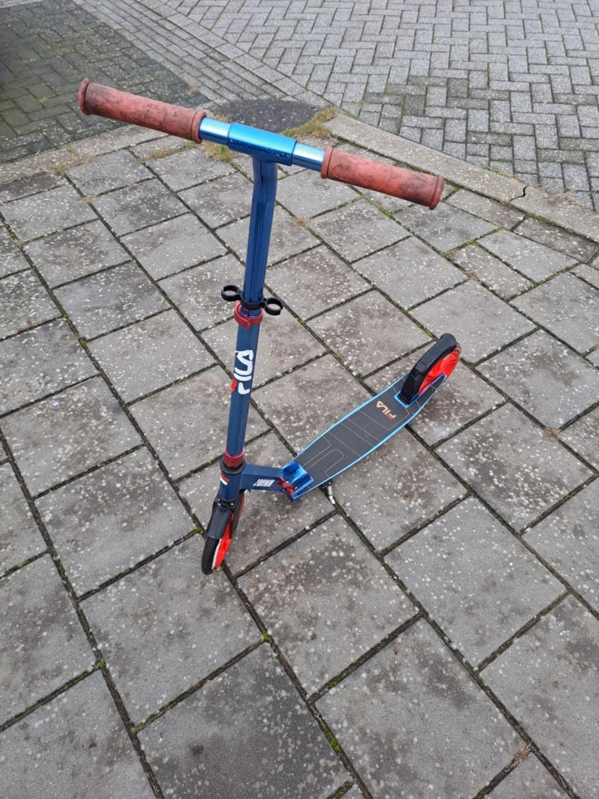 Te koop;Stevige,stoere Fila Step voor de stoere jongens, Fietsen en Brommers, Steps, Ophalen, Gebruikt, Gewone step