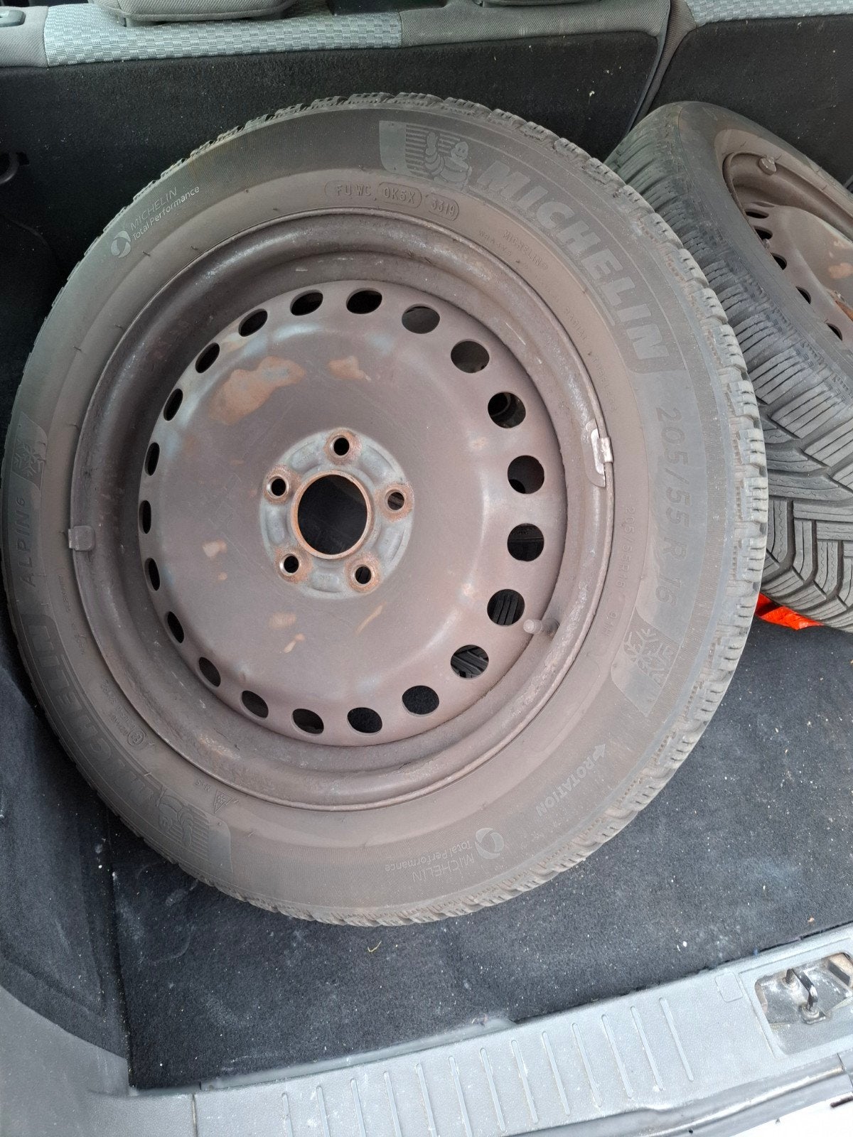 Michelin winter banden 3 stuks te koop 205 /55 R16, Ophalen