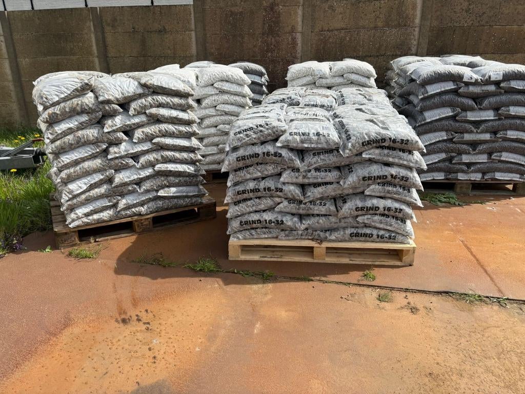 OUTLET ZAND GRIND AARDE BOOMSCHORS HYDROKORRELS, Ophalen, Nieuw, Wit