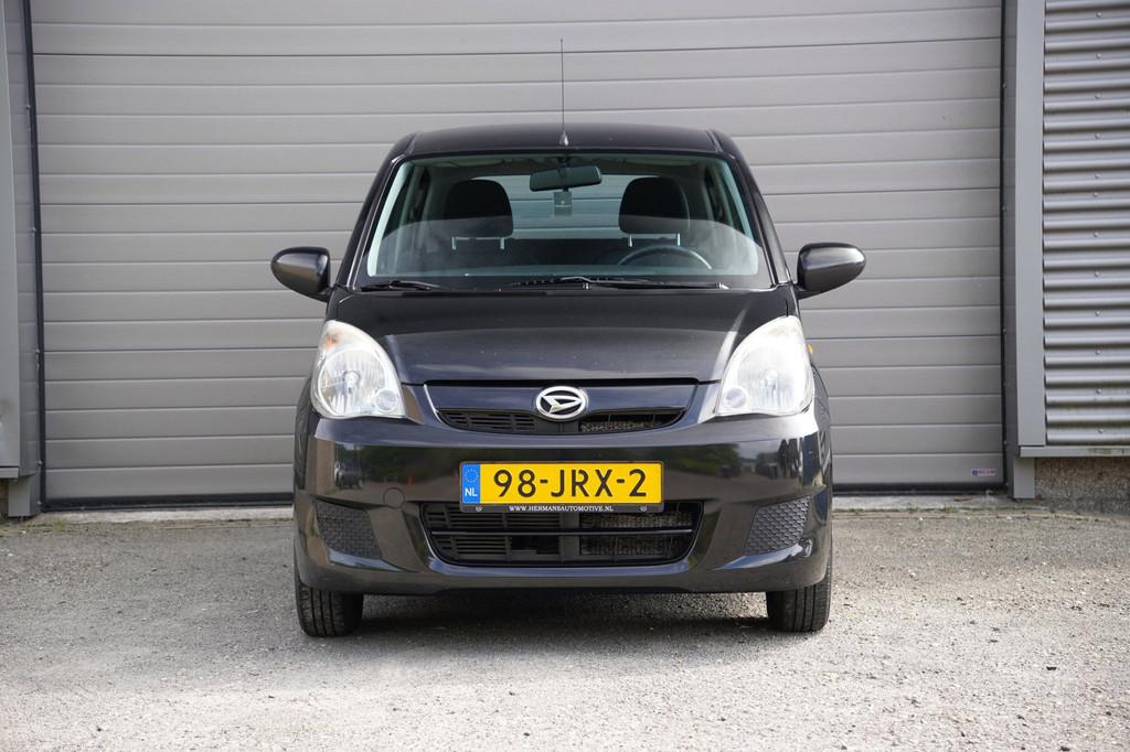 Daihatsu Cuore 1.0 Trend, Voorwielaandrijving, Airbags, 18 €/maand, 4 stoelen