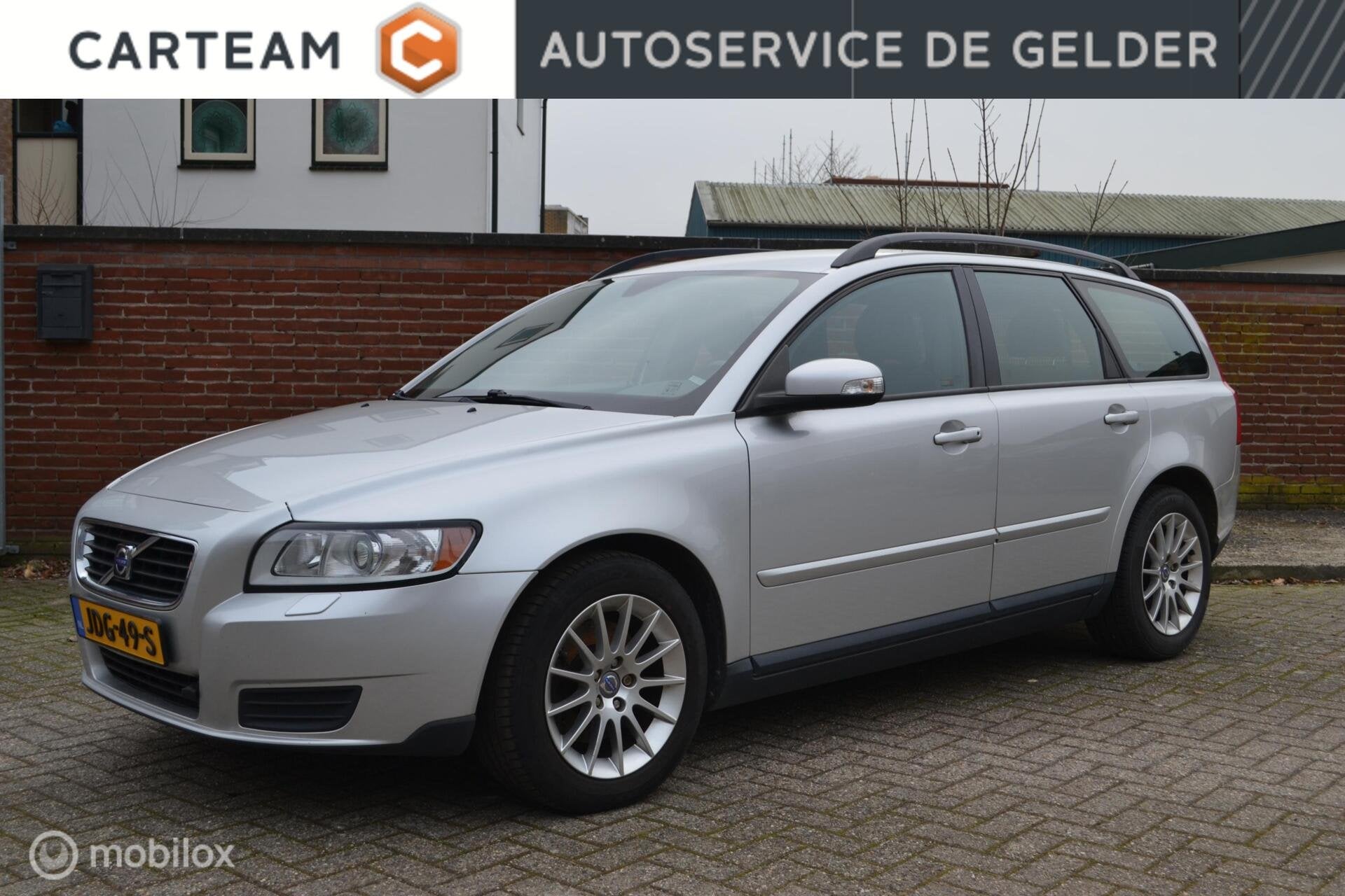 Volvo V50 2.4i Kinetic | 170PK | Airco | Youngtimer, Auto's, Voorwielaandrijving, Gebruikt, 700 kg, 170 pk