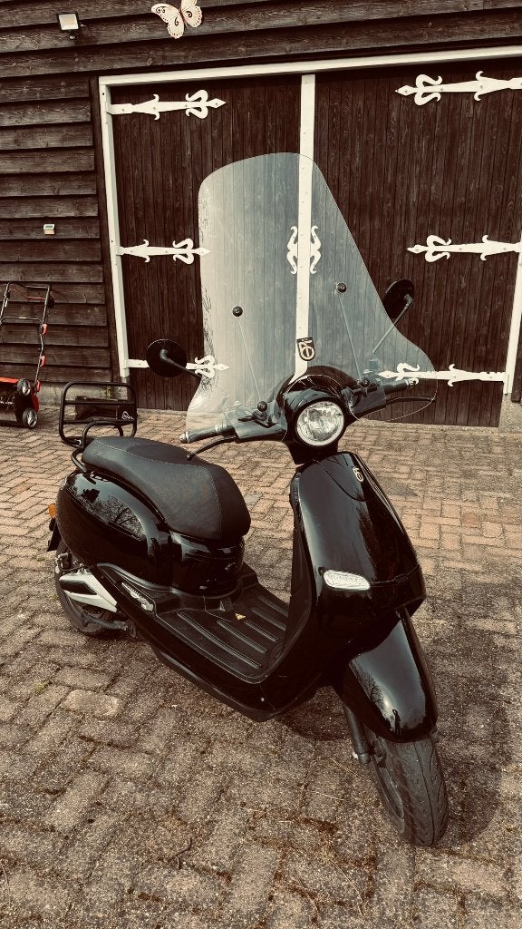 BTC eCruise elektrisch 45 km/u | 4.500 km | 50-60 km range, Ophalen, BTC, Maximaal 45 km/u, Elektrisch