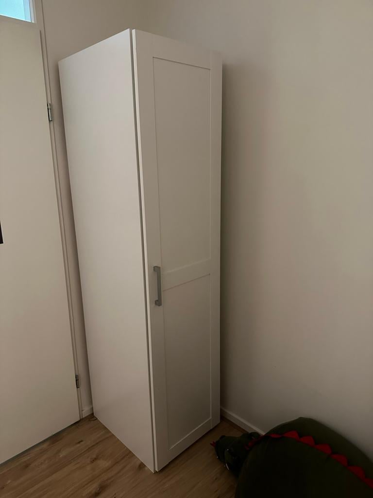 Gratis kast 50x200, Huis en Inrichting, Kasten | Kledingkasten, Ophalen, Met plank(en), 50 tot 100 cm, Zo goed als nieuw