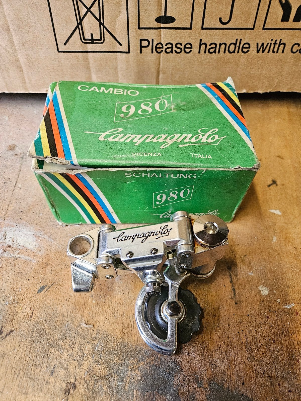 campagnolo 980 rear derailleur nieuw, Fietsen en Brommers, Fietsonderdelen, Campagnolo, Nieuw, Ophalen of Verzenden, Derailleur of Ketting