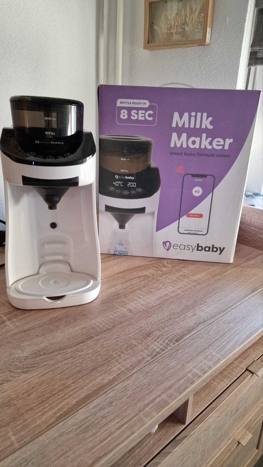 Easybaby Milk Maker, Automatisch, Ophalen of Verzenden, Zo goed als nieuw, Babyvoedingmaker