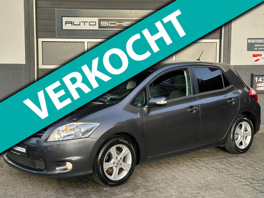 Toyota Auris 16V Comfort | NAVI | AIRCO | ZUINIG | RUIM |, Auto's, Voorwielaandrijving, Gebruikt, 4 cilinders, Bedrijf