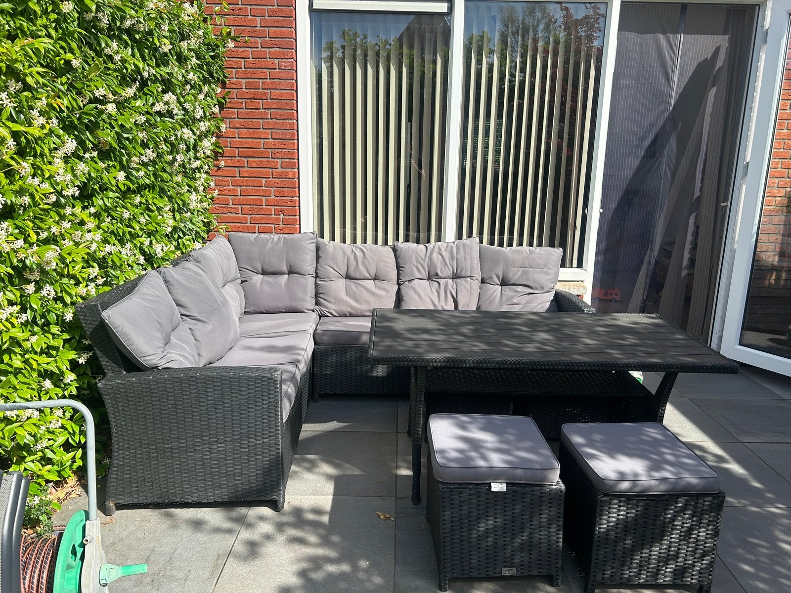 Tuinset loungebank met tafel en krukjes, Ophalen, Gebruikt, Bank, Meer dan 8 zitplaatsen