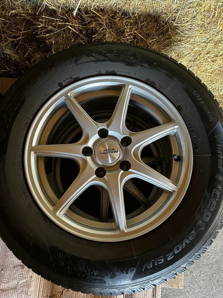 Zgan 4x 16 inch velgen Inter Action, Hankook winterbanden, Gebruikt, 16 inch, Banden en Velgen, 235 mm