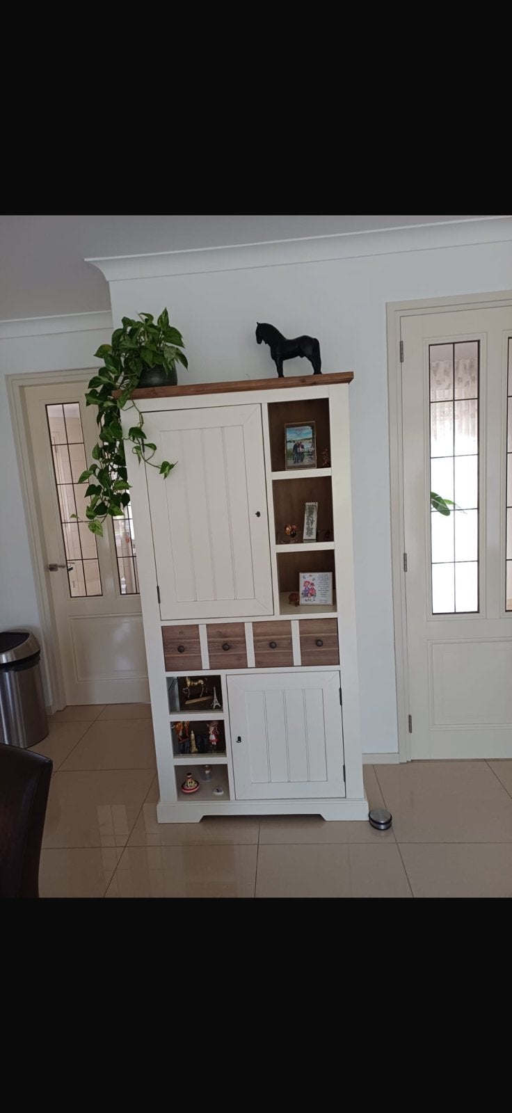 Kast, Huis en Inrichting, Kasten | Vitrinekasten, Ophalen, Zo goed als nieuw, 25 tot 50 cm