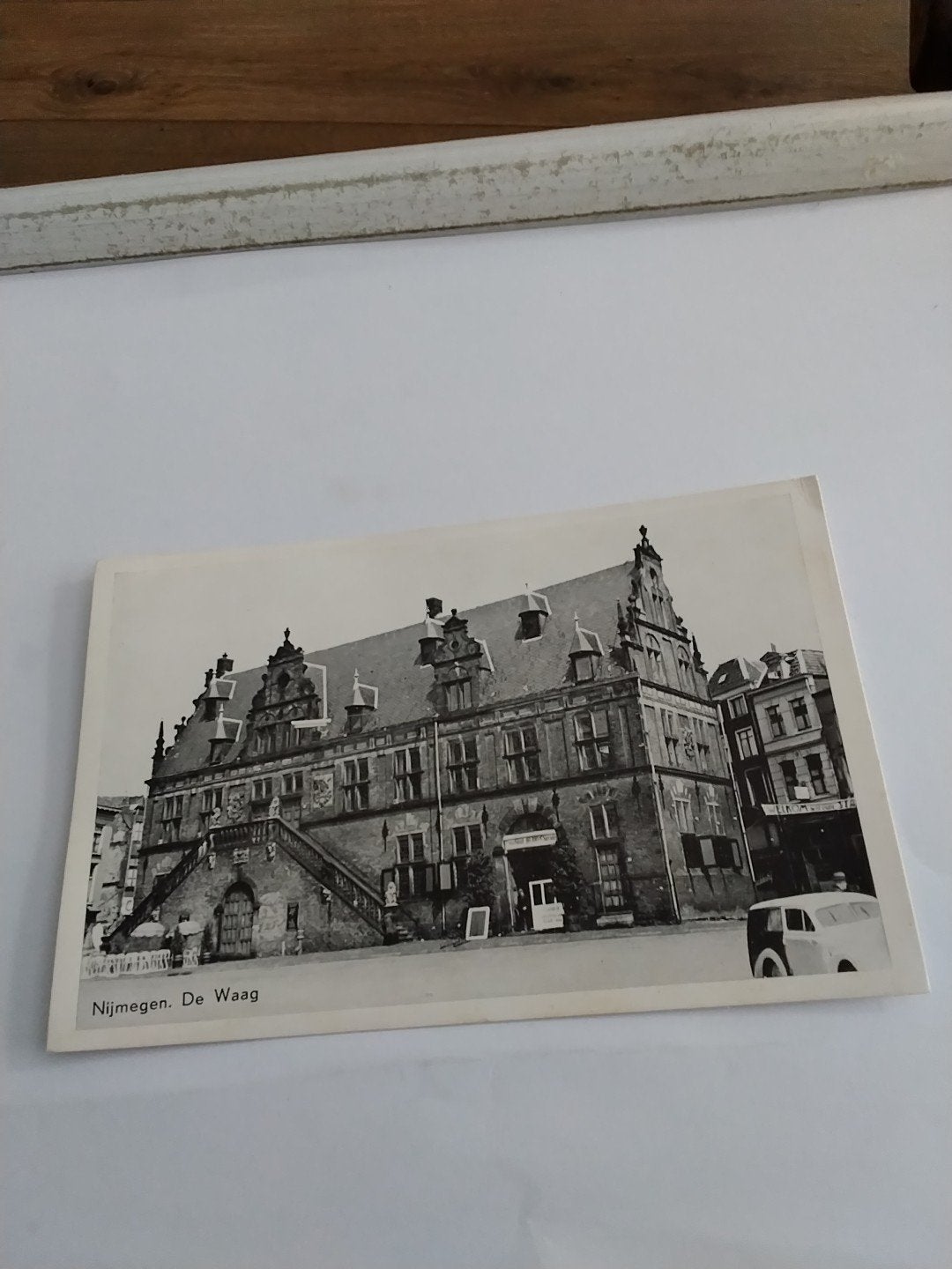 Oude Ansichtkaart Nijmegen: De Waag (zwart-wit), Ophalen of Verzenden, 1940 tot 1960, Ongelopen, Gelderland