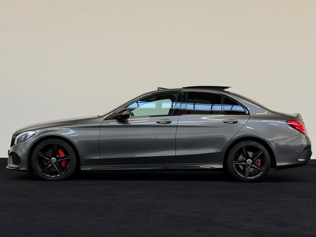 Mercedes-Benz C-klasse 180 AMG Night Pano Keyless Camera Sfe, Auto's, Automaat, Met garantie (alle), Leder en Stof, Bedrijf