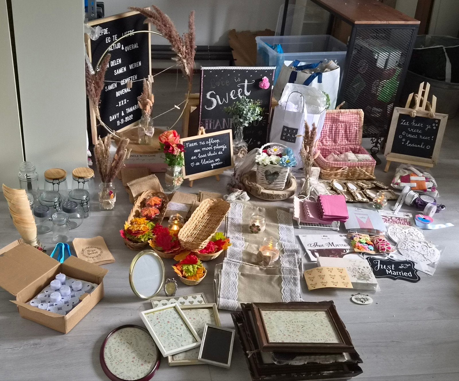 VEEL Feest decoratie voor bv bruiloft, zie omschrijving:

-, Ophalen, Geboorte of Huwelijk