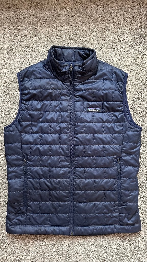 Patagonia M's Nano Puff-vest, zo goed als nieuw, EUR 79, Kleding | Heren, Bodywarmers, Zo goed als nieuw, Patagonia, Verzenden