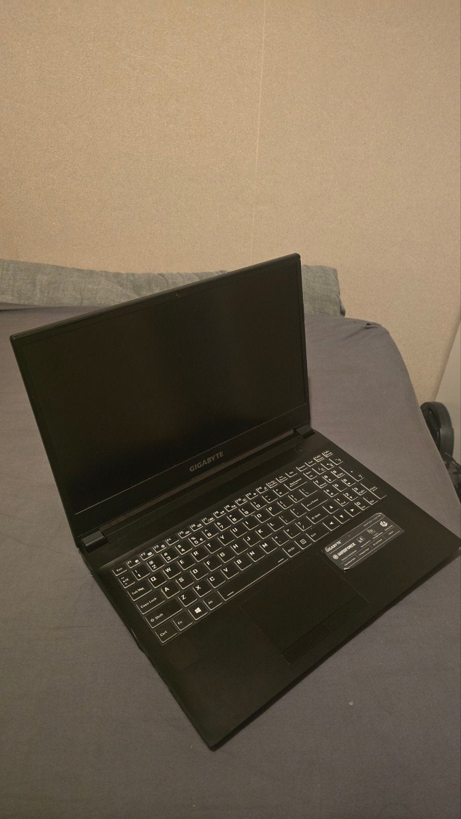 GIGABYTE RTX 3060 Gaming Laptop, Ophalen, Met videokaart, GIGABYTE, Zo goed als nieuw