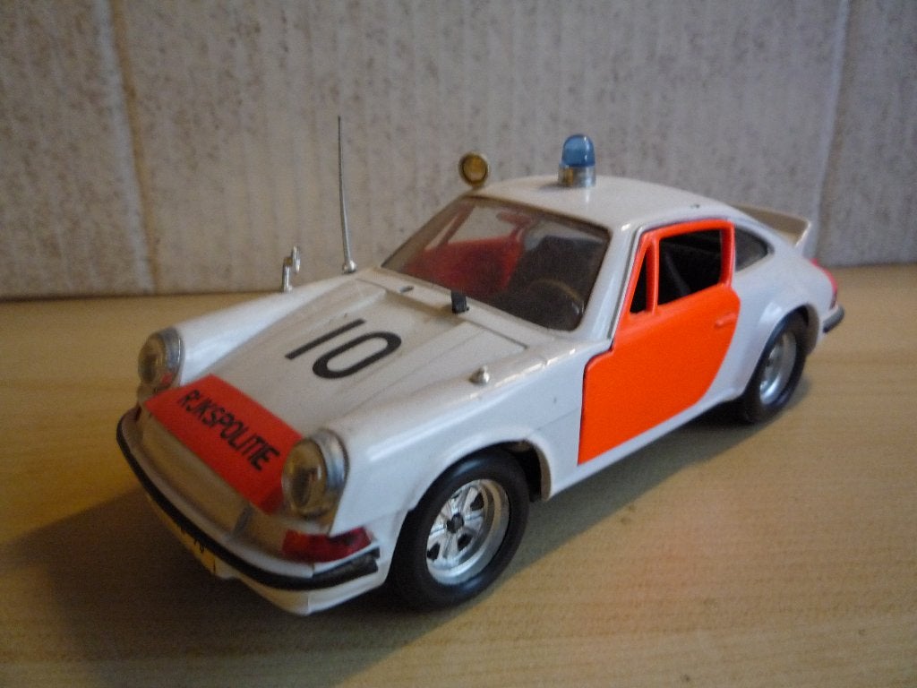 Porsche 911 Carrera RS Rijkspolitie Polistil S.22 1:25, Ophalen of Verzenden, Gebruikt, Auto, Overige merken