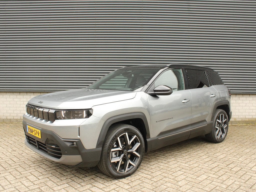 Jeep Compass First Edition 74 kWh Navigatie I Camera I Adapt, Auto's, Jeep, Automaat, Gebruikt, 213 pk, Compass