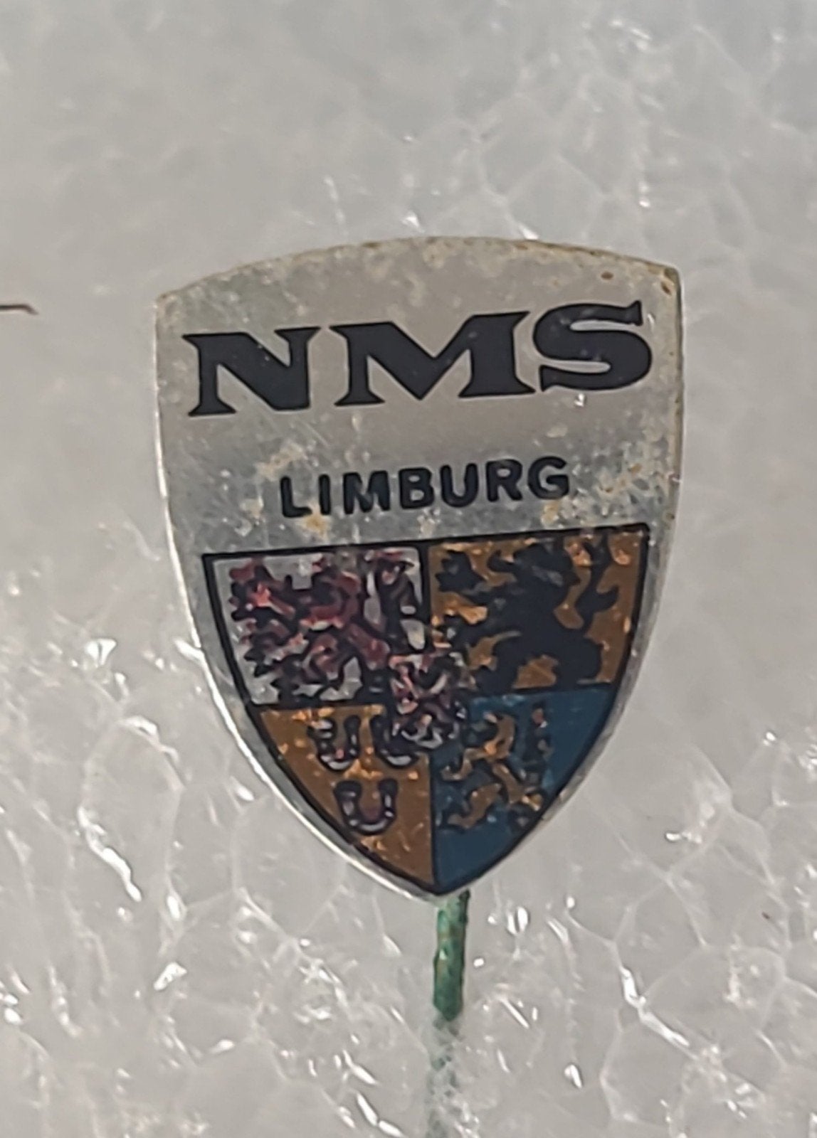 Vintage NMS Limburg Speldje - Provinciewapen, Verzenden, Gebruikt, Stad of Land, Speldje of Pin
