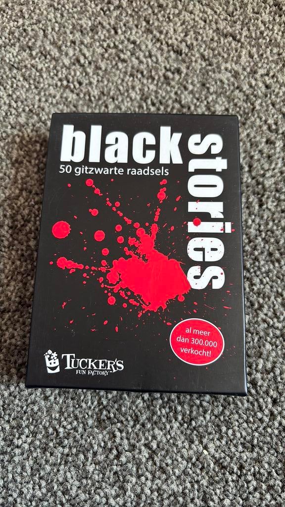 Black Stories Spel, Ophalen of Verzenden, Gebruikt