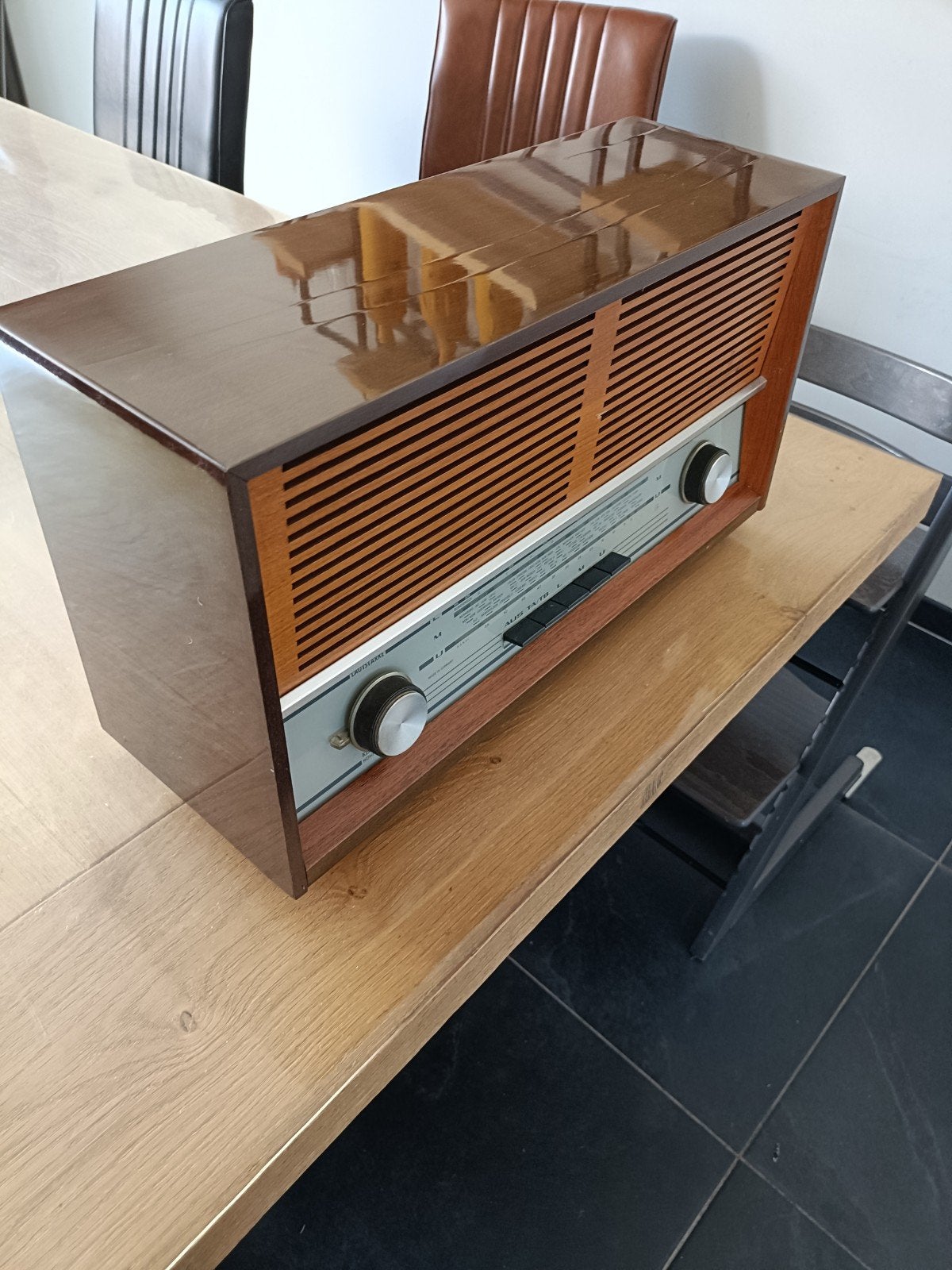 Nostalgische Grundig RF120 Radio - Vintage Geluid, Ophalen of Verzenden, Niet werkend, Radio