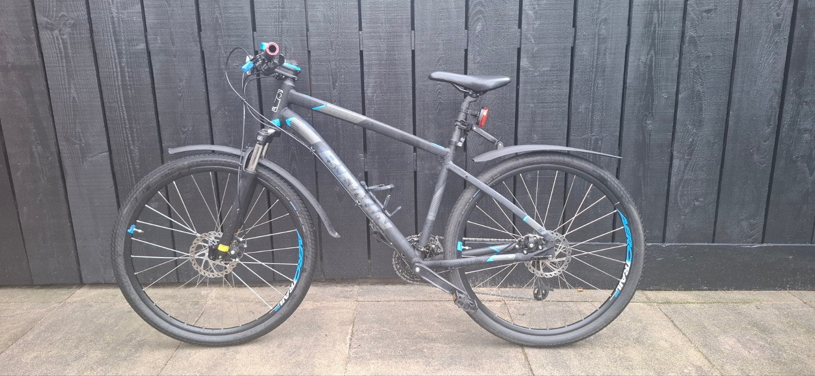 B-Twin Rock Rider 520 mountainbike, Gebruikt, Meer dan 20 versnellingen, Schijfrem, 53 tot 57 cm