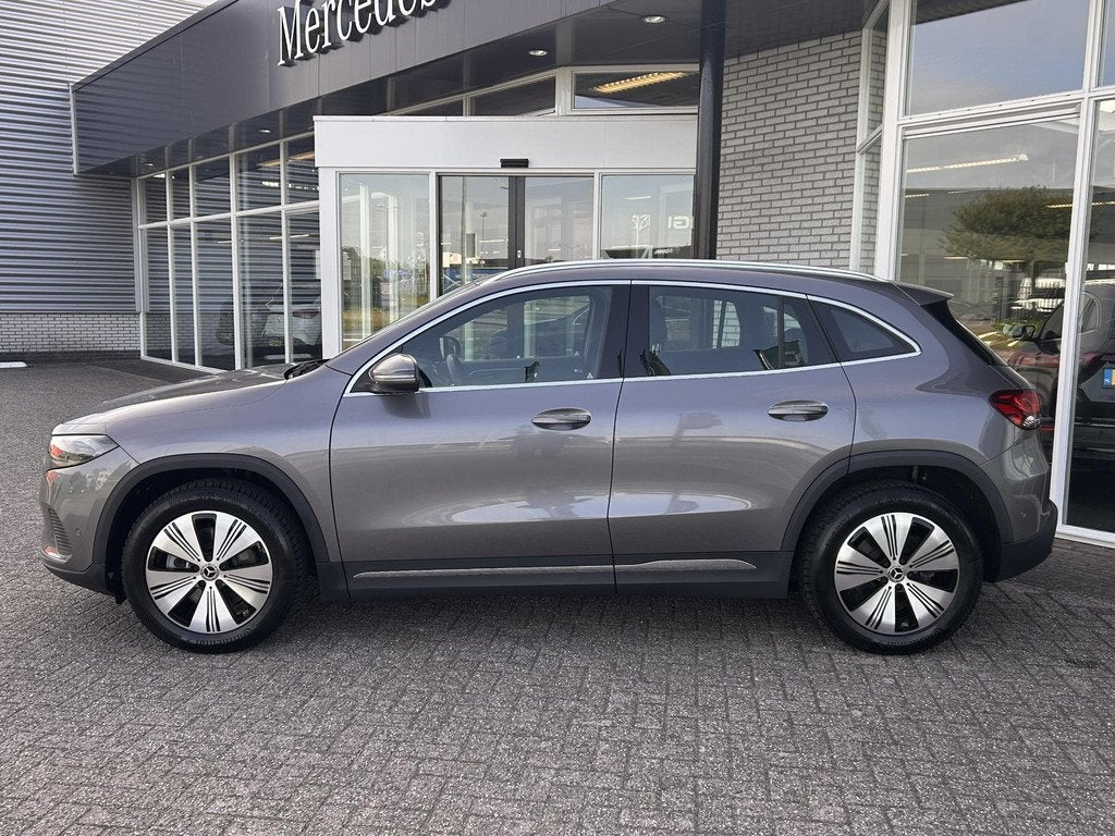 Mercedes-Benz EQA 250+ Business Line 71 kWh | Achteruitrijca, Gebruikt, 750 kg, Leder en Stof, Origineel Nederlands