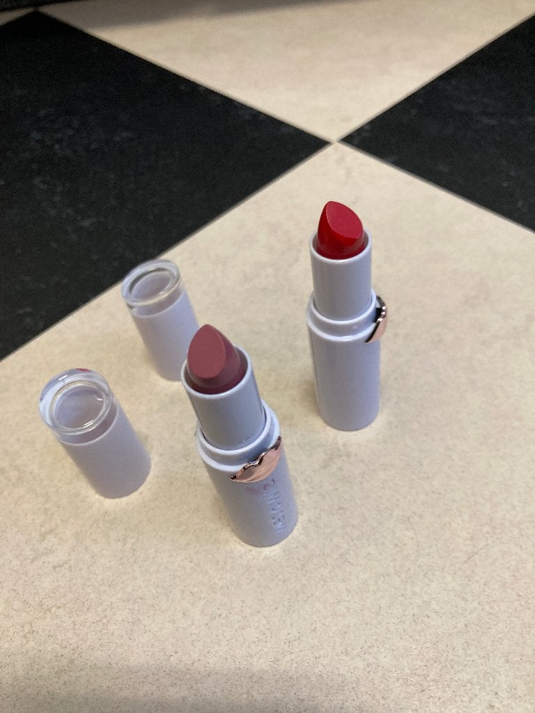 2 Lippenstiften - nieuw, Ophalen of Verzenden, Nieuw, Roze, Lippen