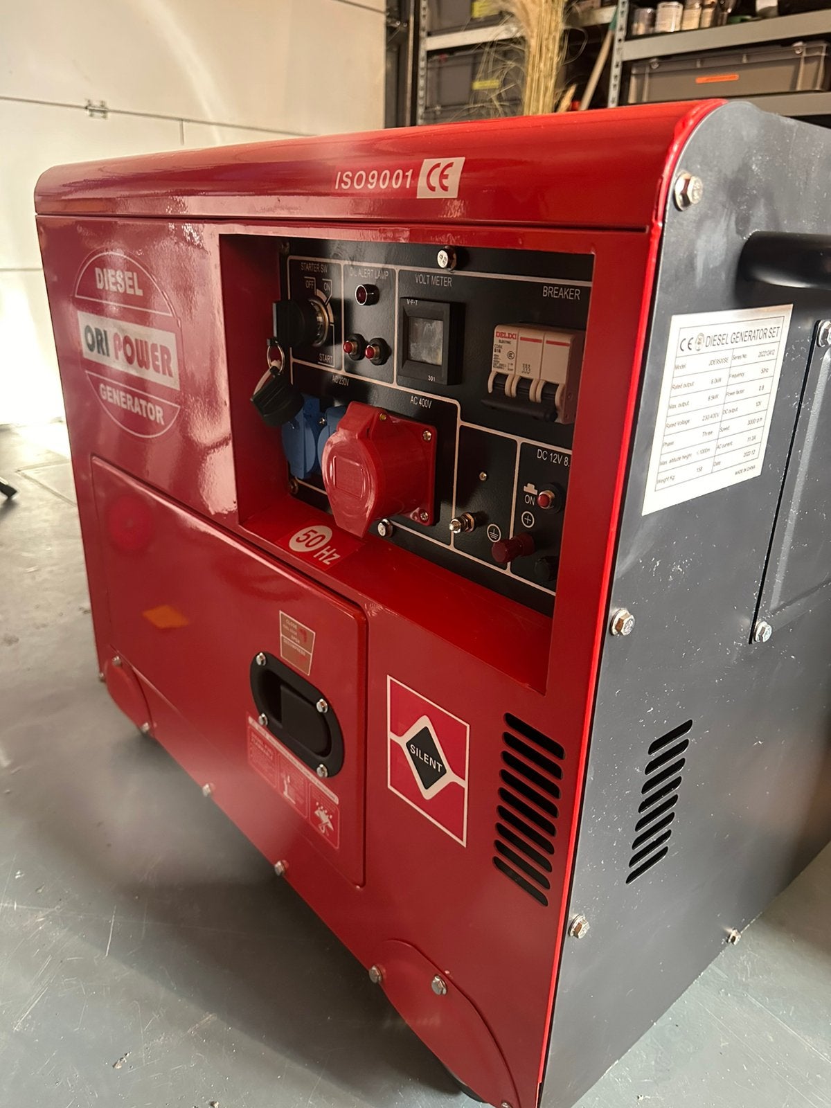 Te huur 6kva aggregraat diesel 3 x 2000 watt, Ophalen, Gebruikt