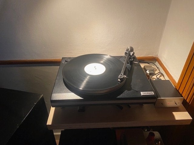 Thorens TD850 met Rega RB 300B Toonarm en Goldring G-1006, Ophalen, Zo goed als nieuw, Platenspeler, Thorens