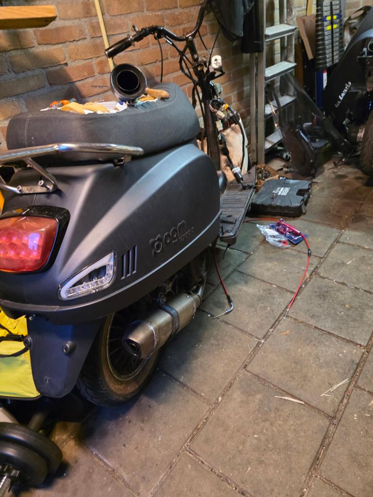 180cc 4t znen op brom (LOPEND)