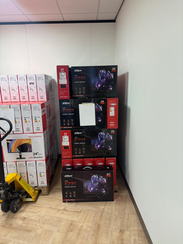 MOET NU WEG Dalhua Monitoren - 107 stuks nieuw, Computers en Software, Monitoren, Curved, Nieuw, Full HD, Ophalen of Verzenden