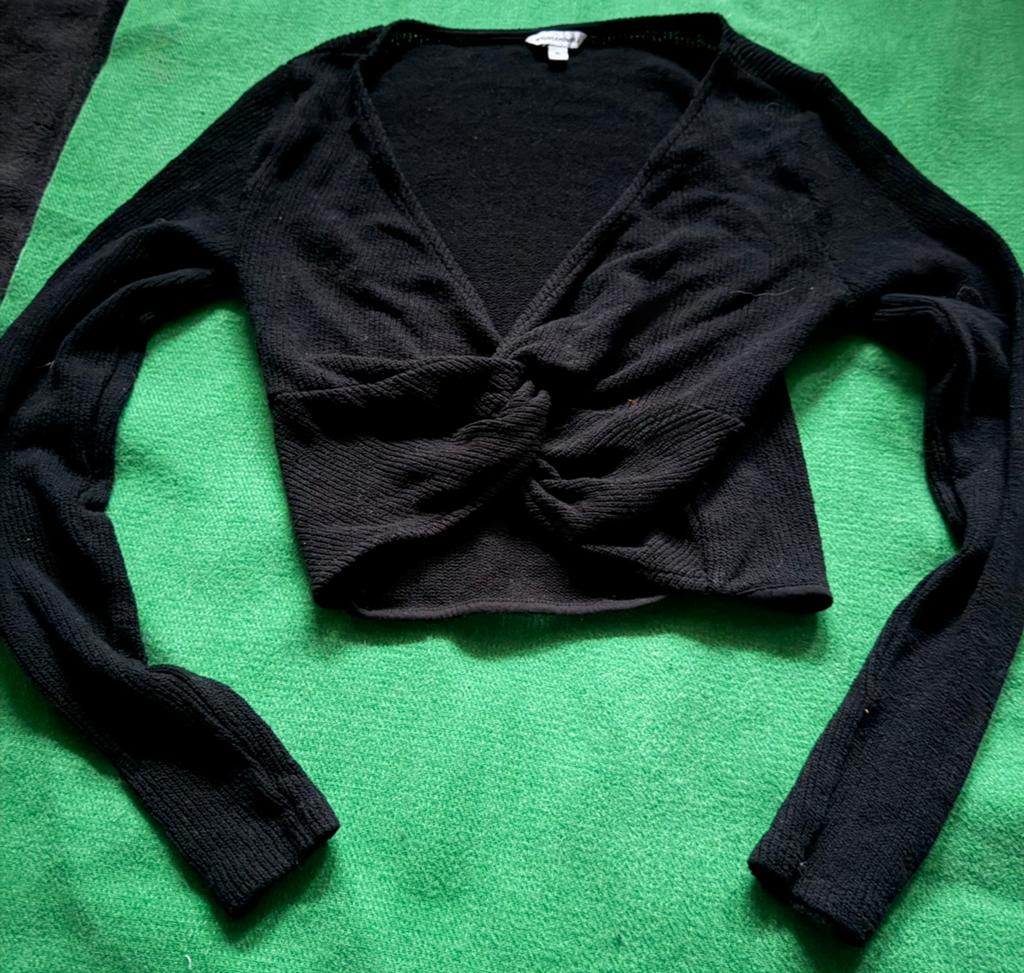 Zwarte Bolero/Vesr. Met Knoopdetail - Maat XL. Z.G.A.N., Ophalen of Verzenden, Nieuw, Maat 46/48 (XL) of groter, Zwart