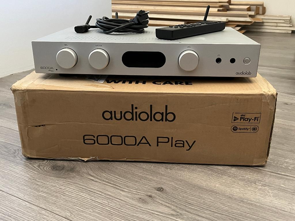 Audiolab 6000A PLAY zo goed als nieuw, 1 jaar oud, Audio, Tv en Foto, Overige merken, Ophalen of Verzenden, Zo goed als nieuw