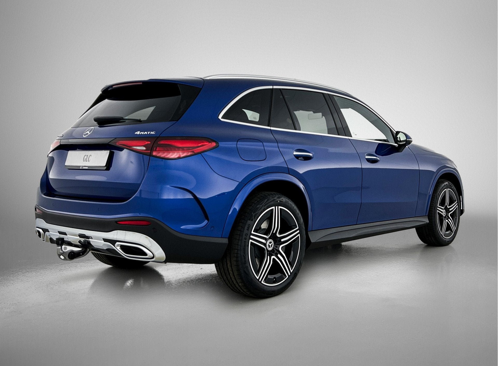 Mercedes-Benz GLC 400e 4MATIC Sport Edition | Premium Plus |, Auto's, Automaat, Zwart, 4 cilinders, Blauw